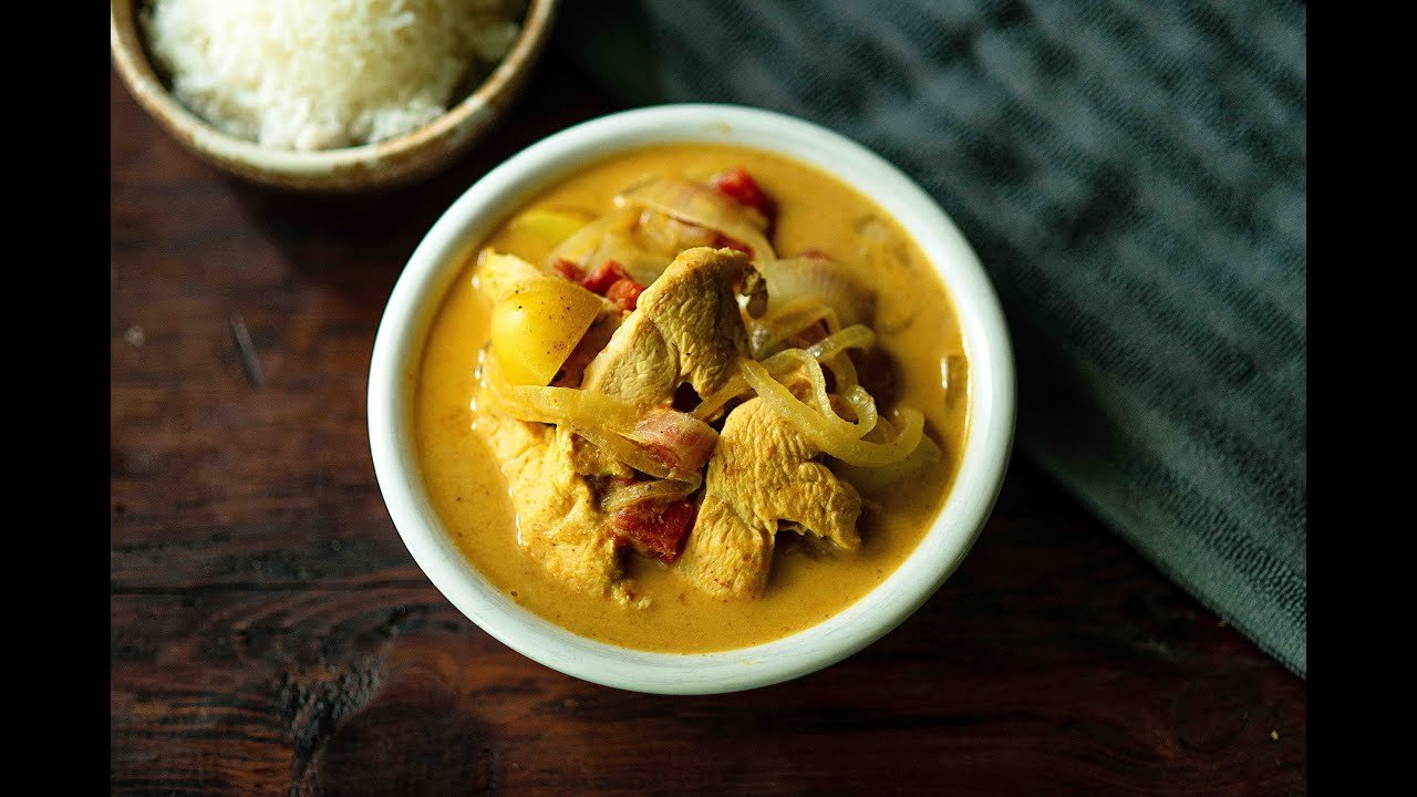 Thai Yellow Chicken Curry with Potatoes